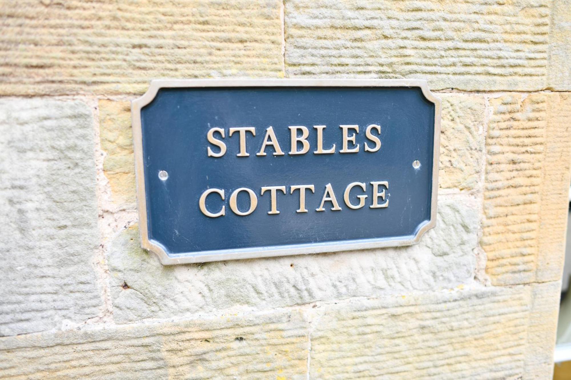 Cloncaird Castle Estate Cottages Maybole Eksteriør billede
