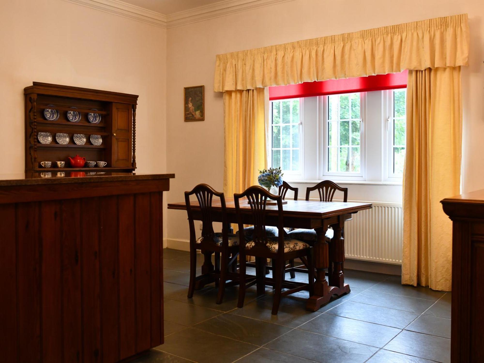 Cloncaird Castle Estate Cottages Maybole Værelse billede
